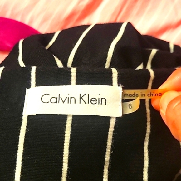 Calvin Klein Woman's Black and White Striped Jersey Midi Dress, Size: 6 - Picture 5 of 5